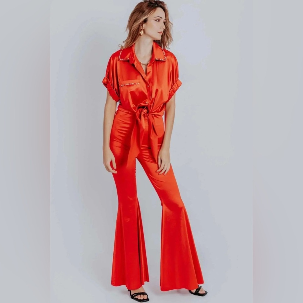 NWT Akalia Ingrid Highwaisted Flare Women’s Red Pants Size Large